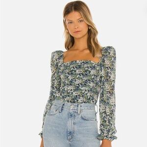ASTR THE LABEL Floral Puff Sleeve Top Blue Green White